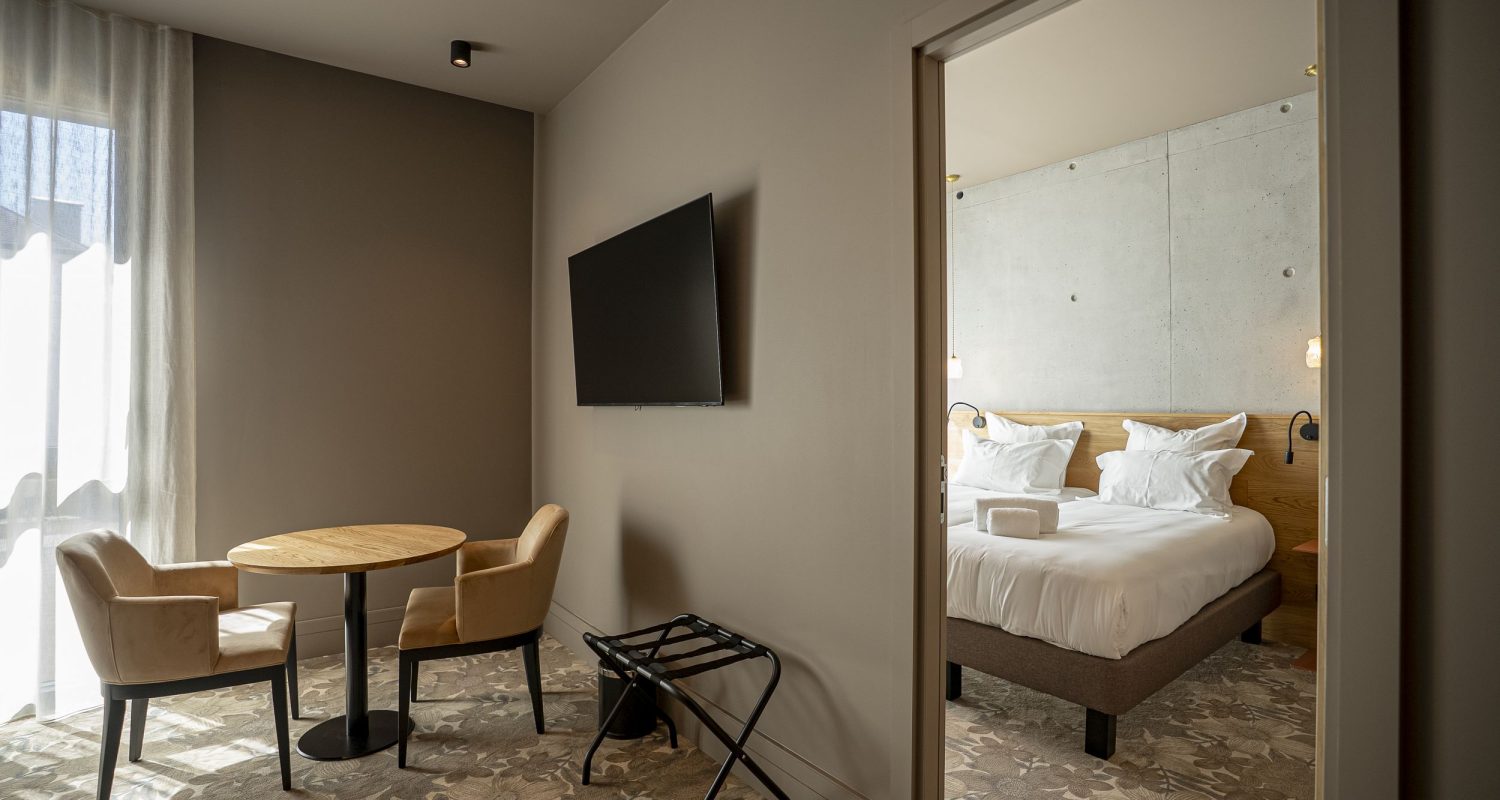 Chambre signature espace ouvert hôtel Annecy Haute-Savoie